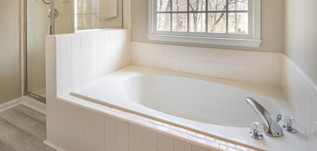 How to Remove a Bathtub Without Damaging Tiles