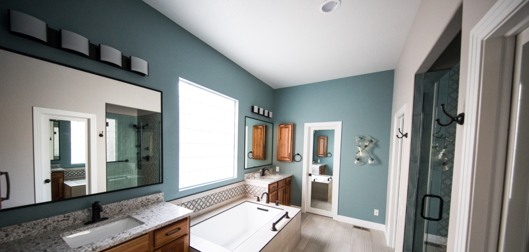 How to Paint a Bathroom Ceiling