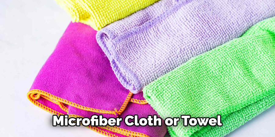 microfiber cloth or towel