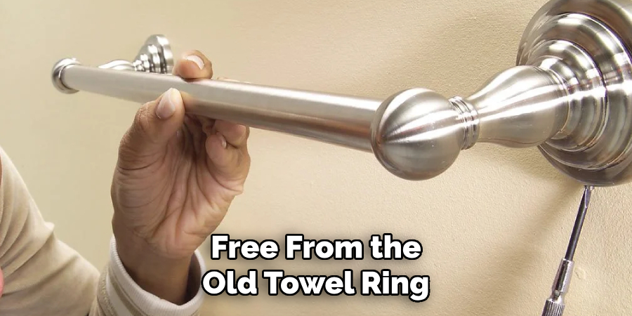 Free From the Old Towel Ring