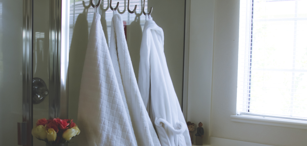 How to Hang Towels in Small Bathroom