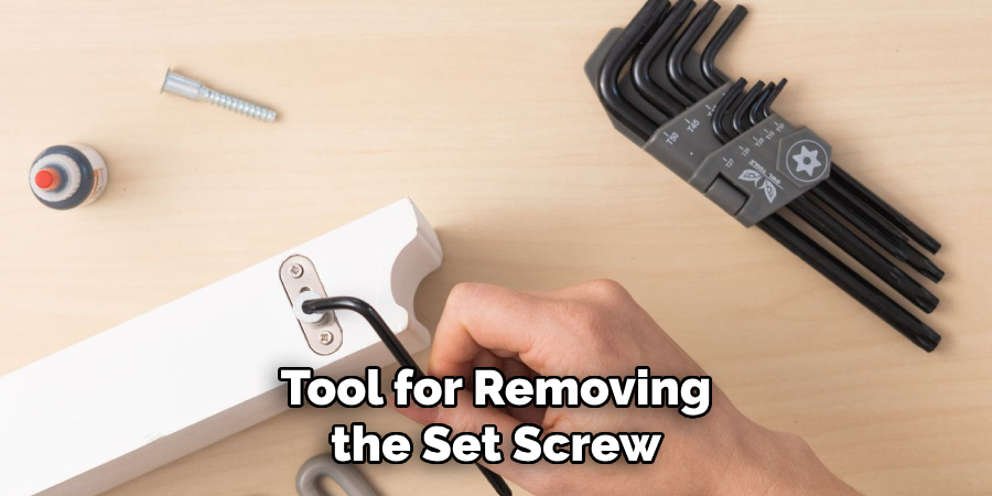 Tool for Removing the Set Screw