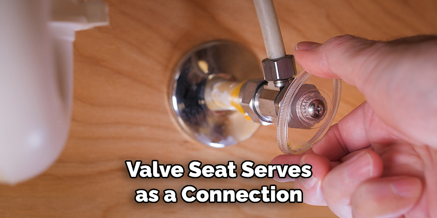 Valve Seat Serves as a Connection