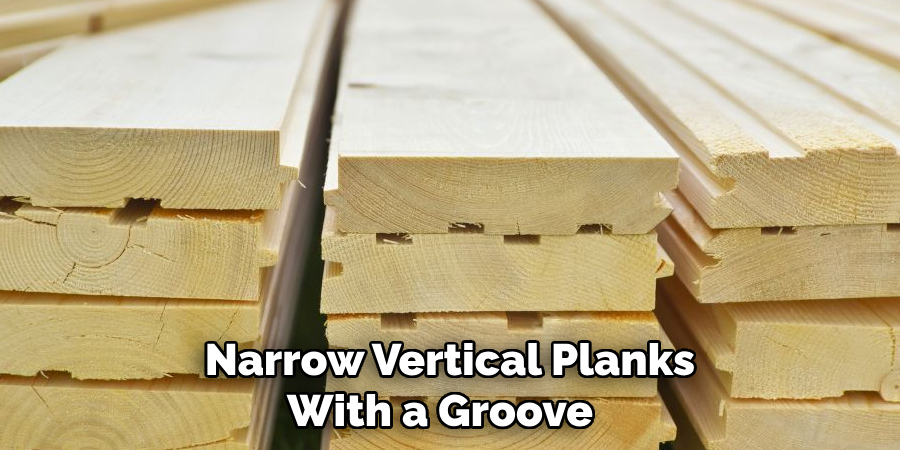 Narrow Vertical Planks With a Groove 