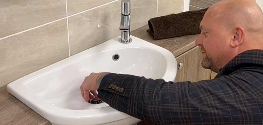 How to Fit a Basin Waste