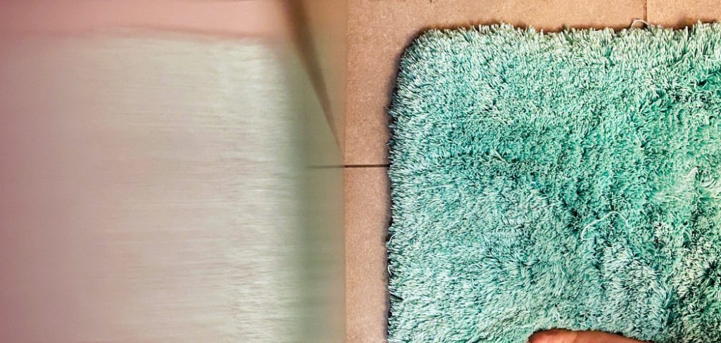 How to Dry a Shower Mat Quickly