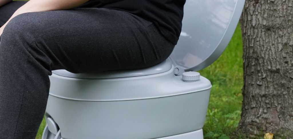 How to Eliminate Odors in a Portable Toilet