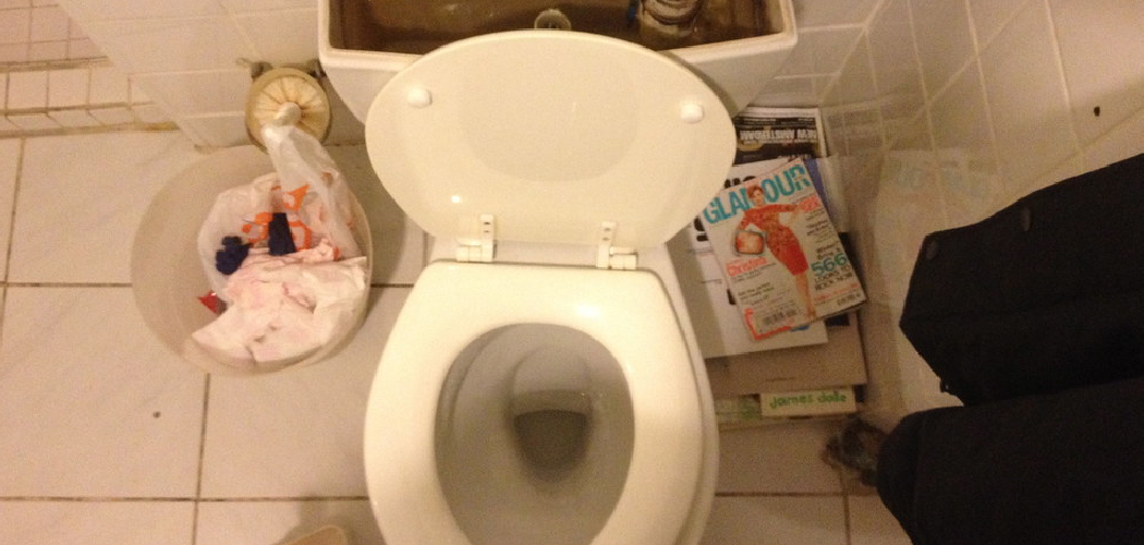 How to Get Stains Off Toilet