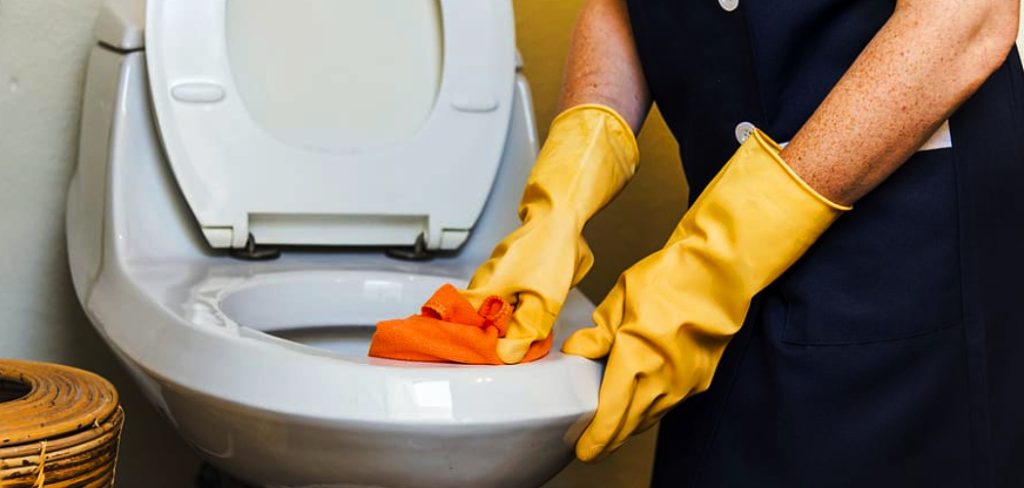 How to Remove Toilet Odor