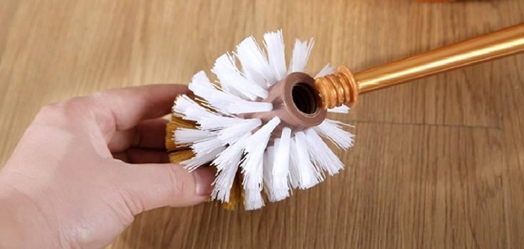 How to Replace a Toilet Brush Head