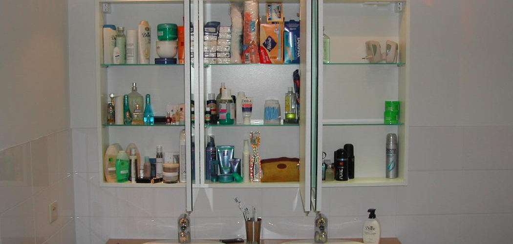 How to Secure a Glass Shelf in the Bathroom