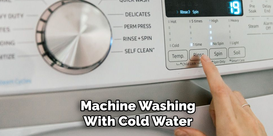 Machine Washing With Cold Water