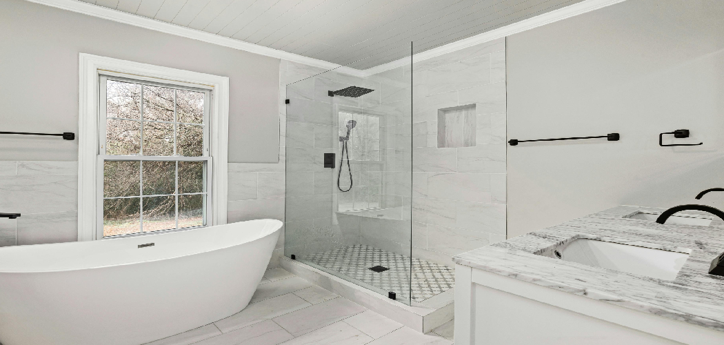 How to Paint a Fiberglass Bathtub