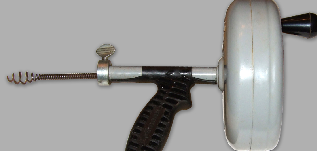 How to Use Toilet Auger