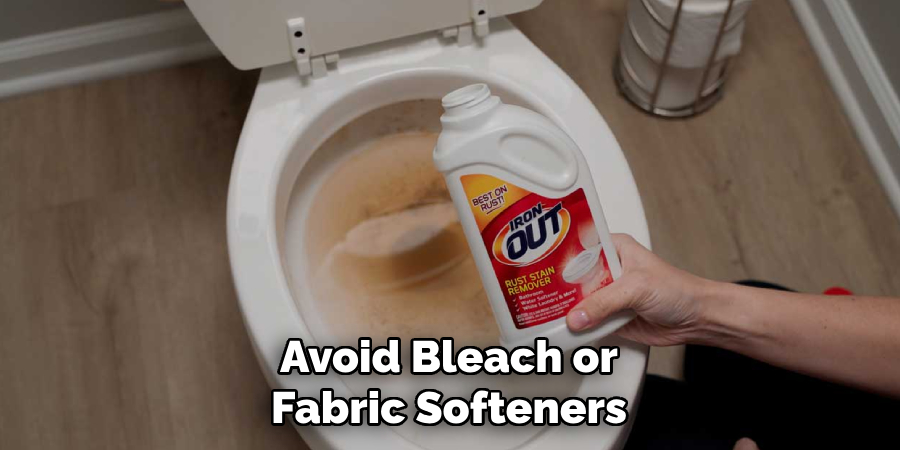 Avoid Bleach or
Fabric Softeners