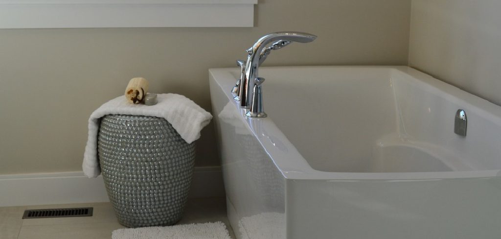 How to Install a Fiberglass Bathtub