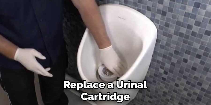 Replace a Urinal
Cartridge