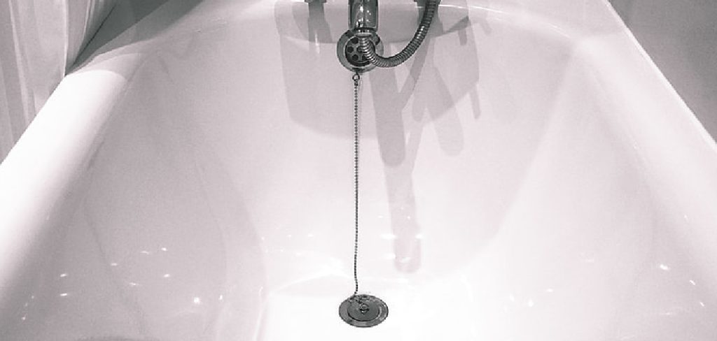 How to Clean Enamel Bathtub