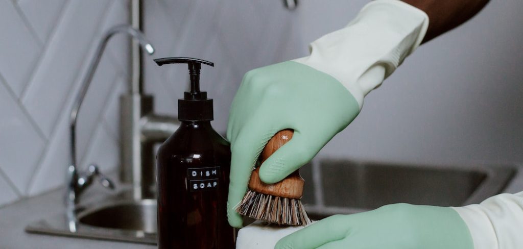 How to Clean a Soap Dispenser